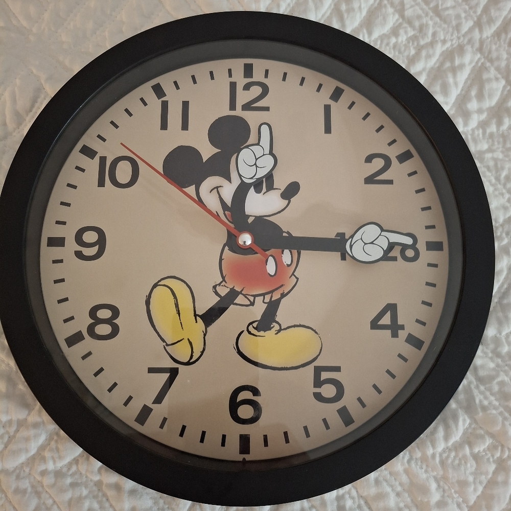 Mickey Mouse 10"Black Wall Clock